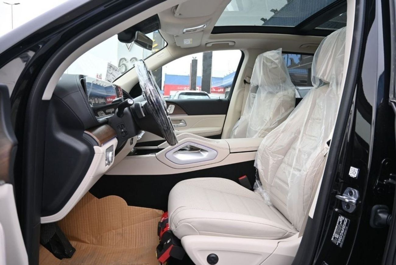 مرسيدس بنز GLE 450 Mercedes-Benz GLE 450 4MATIC 3.0L SUV AWD 5Doors Model 2024, Color Black