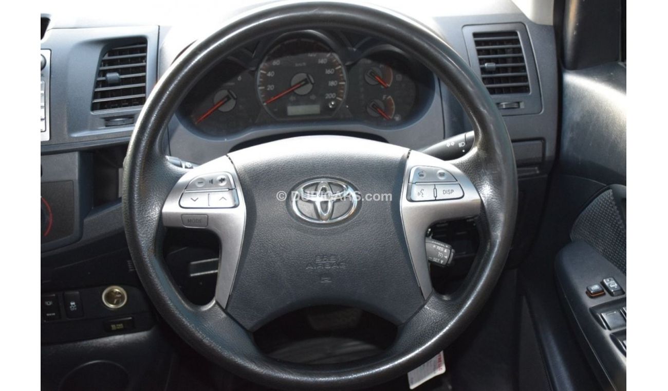 تويوتا هيلوكس