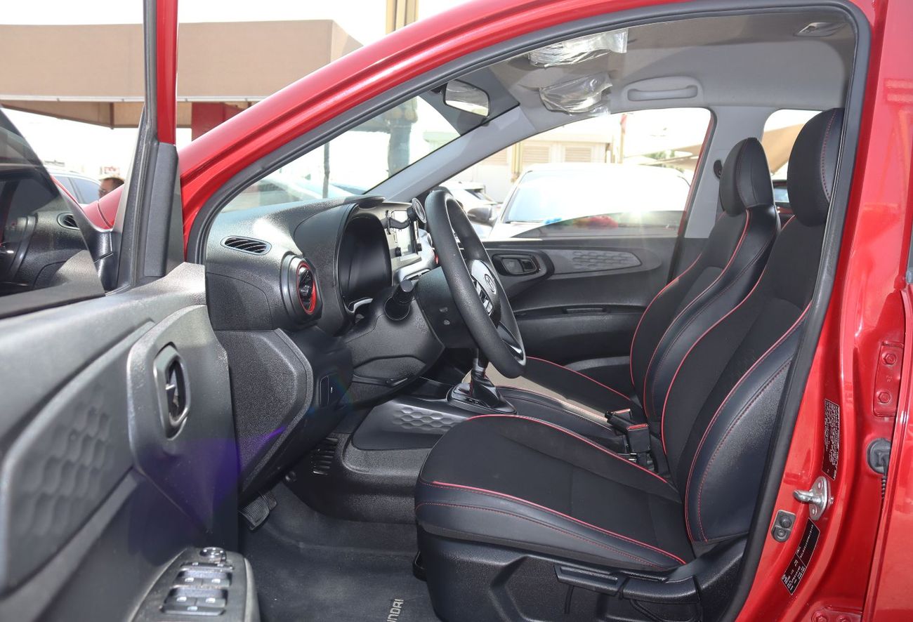 Hyundai Grand i10 YUNDAI GRAND i10 2023 model, GCC, in excellent condition, 94,000 km, 1.2L engine, price 33,000 dirha