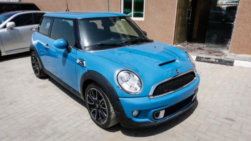 Mini Cooper S Special Edition (BAYS WATER)