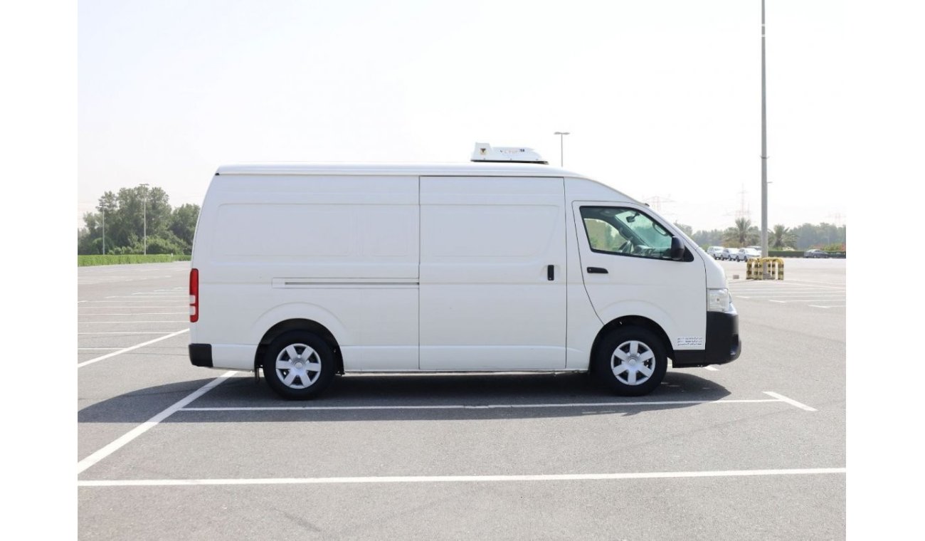 Toyota Hiace High Roof Chiller Van | Excellent Condition | GCC Specs