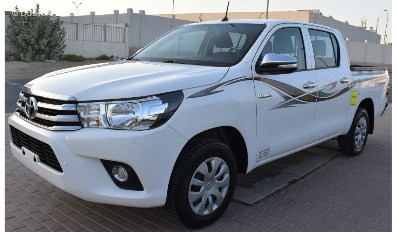 Toyota Hilux 2017 | TOYOTA HILUX GLX 4X2 | V4 4-DOORS | AUTOMATIC TRANSMISSION | GCC | VERY WELL-MAINTAINED | SPE