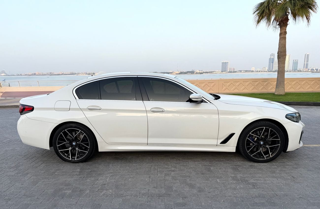 بي أم دبليو 530i