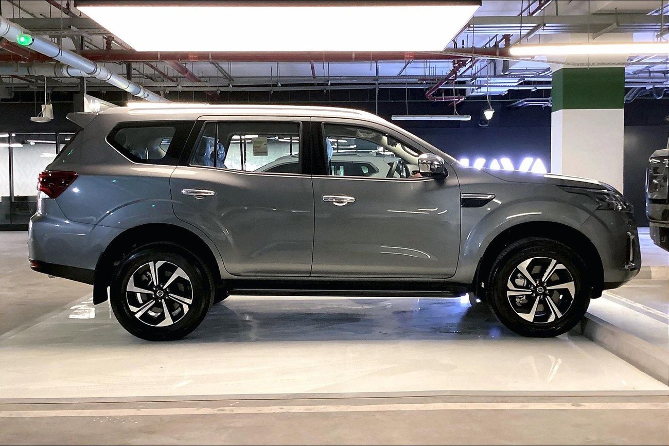 Nissan XTerra Platinum | Guaranteed Warranty | 0 Down Payment