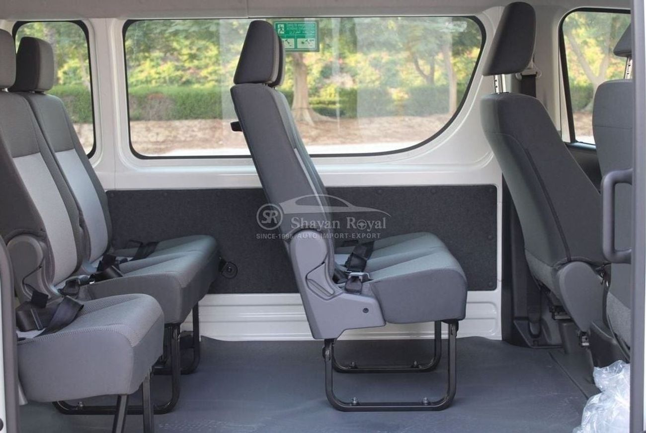 Toyota Hiace LHD 3.5L PETROL V6 13 SEATER DX AT 2025MY