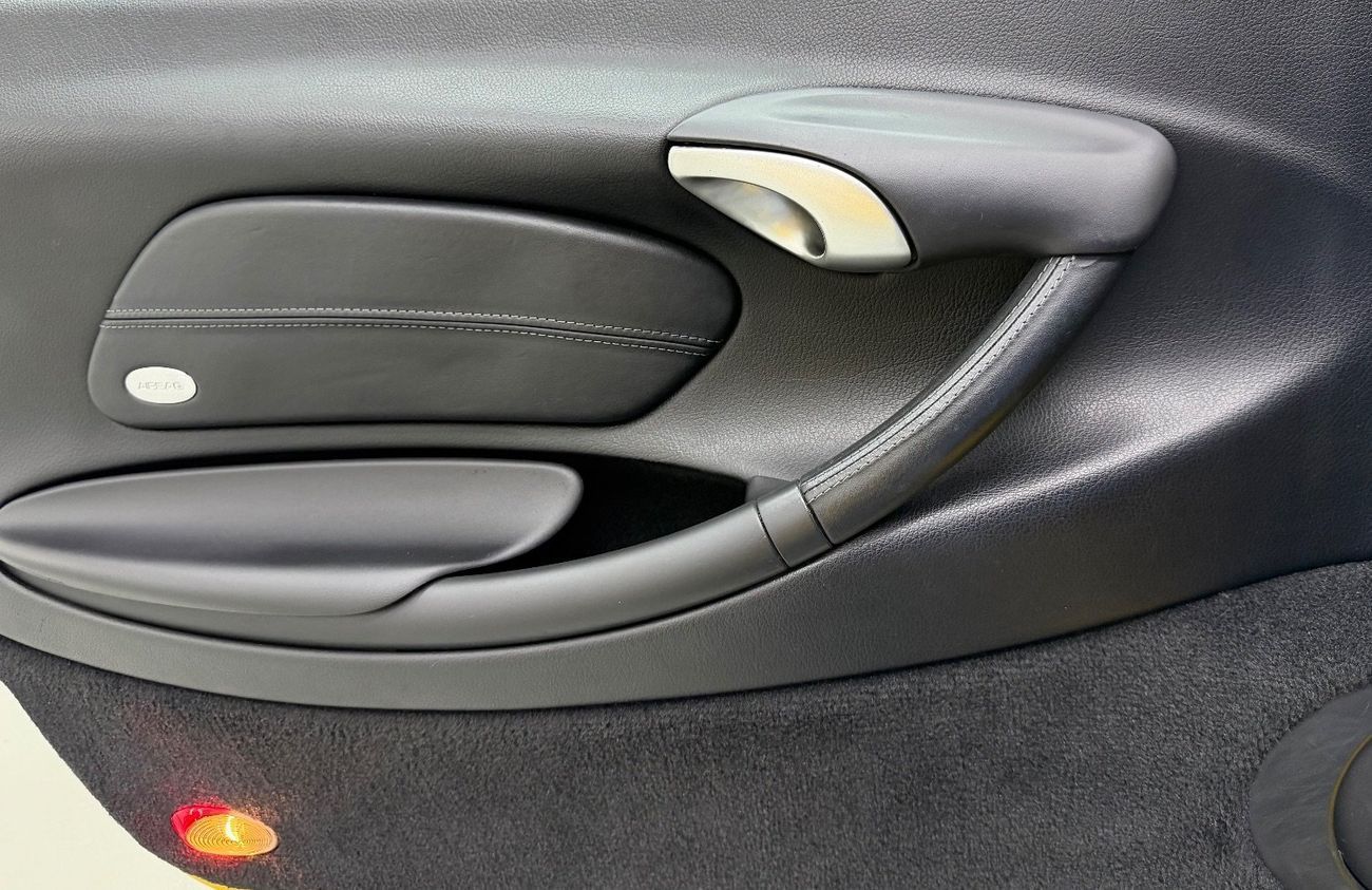 Porsche 718 Boxster Original paint .. Low Milegea .. Perfect Condition