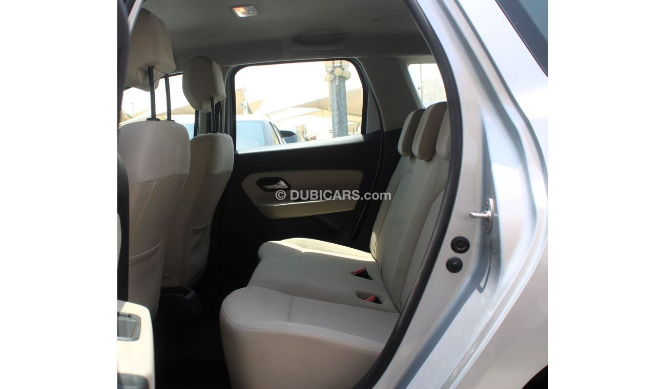 Renault Duster SE Plus ACCIDENTS FREE- GCC - ORIGINAL PAINT - ENGINE 1600 CC -  360 CAMERA - FULL OPTION