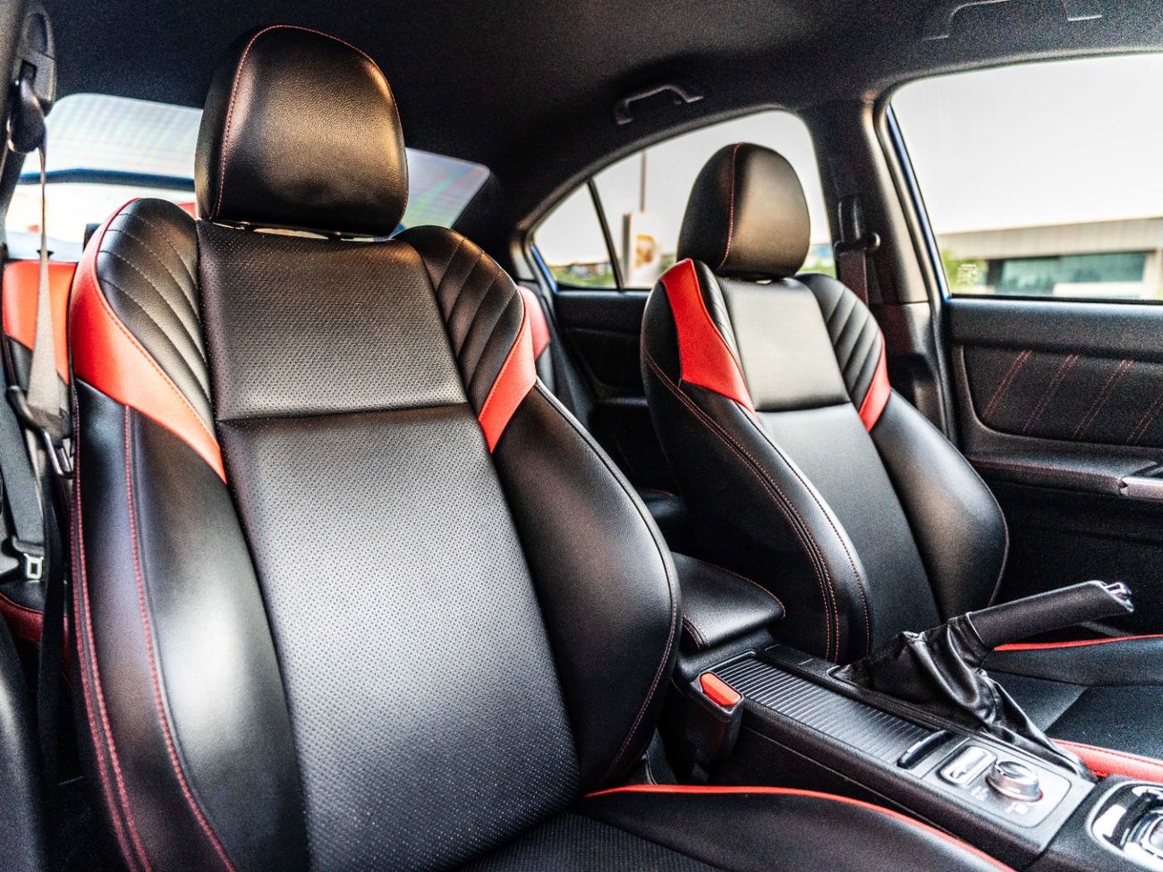 سوبارو امبريزا WRX