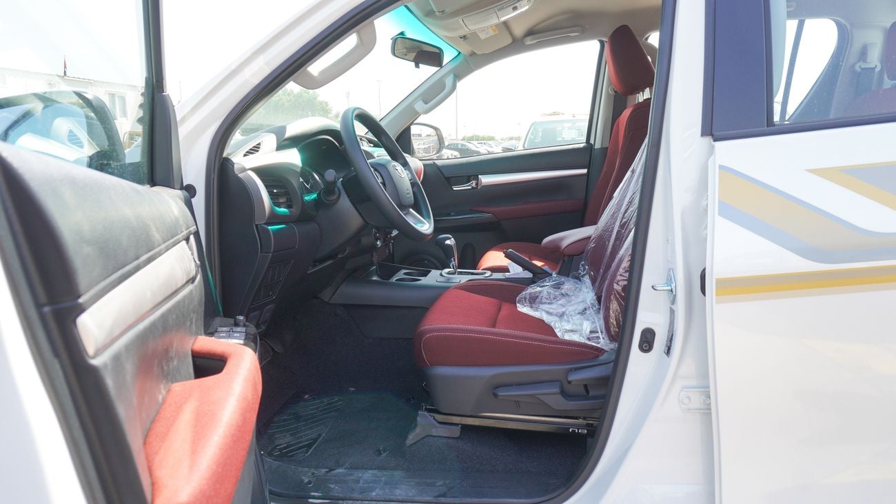 Toyota Hilux SR5 2.4L DIESEL  Jordan Specs