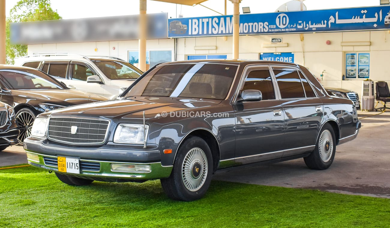 Toyota Century