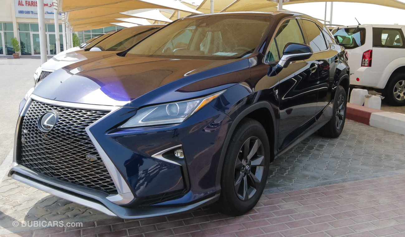 لكزس RX 350 with F Sport badge