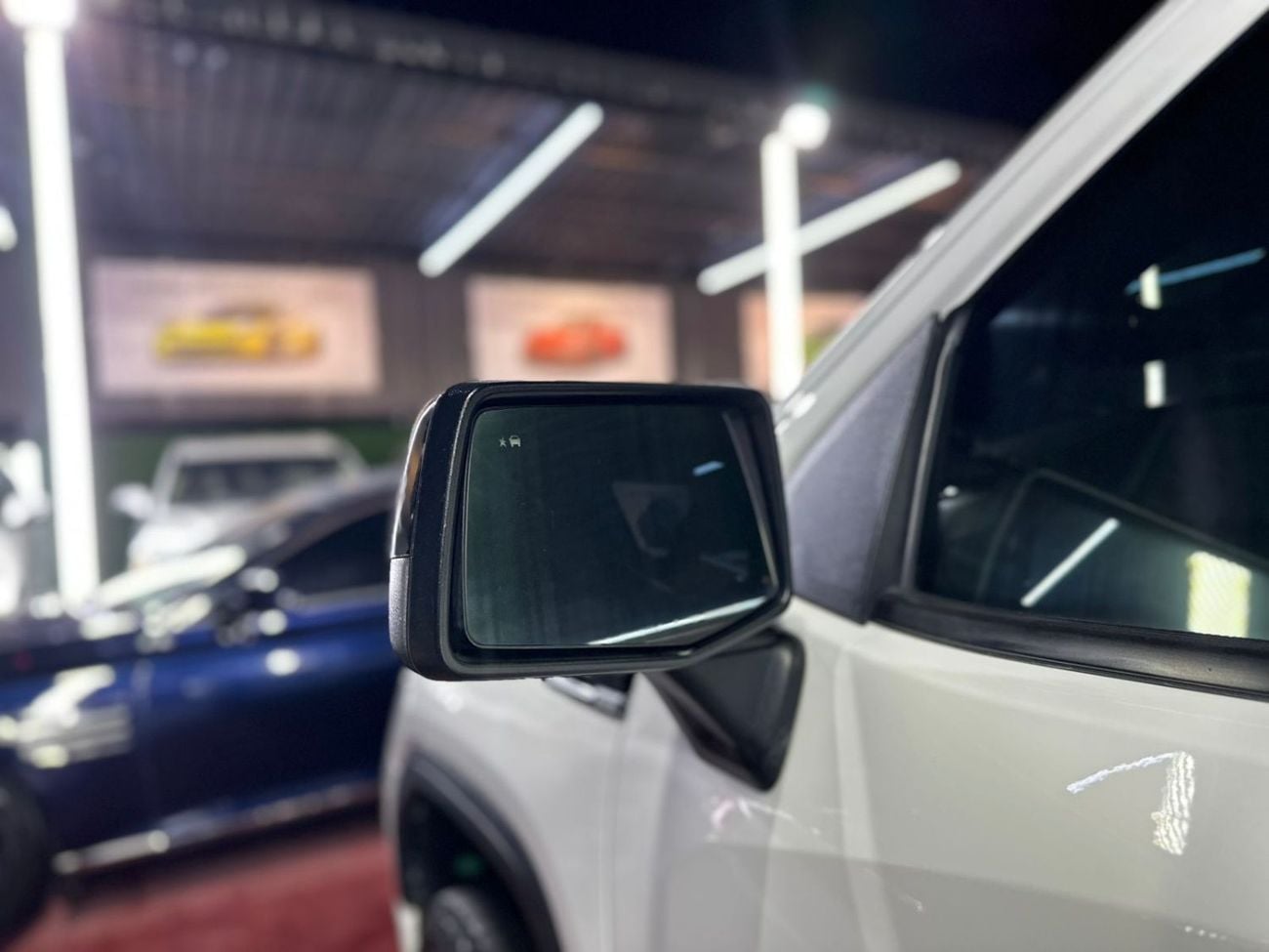 GMC Sierra 5.3L V8 SLT Crew Cab (AWD)