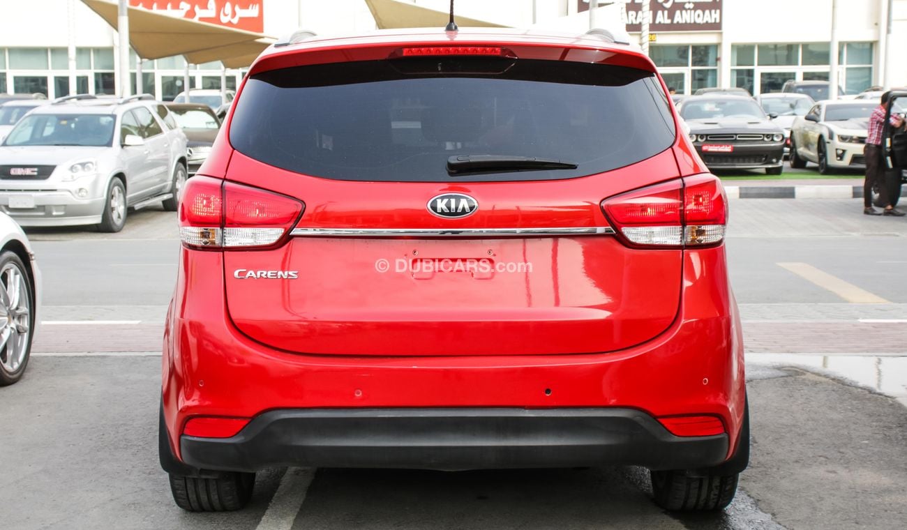 Kia Carens