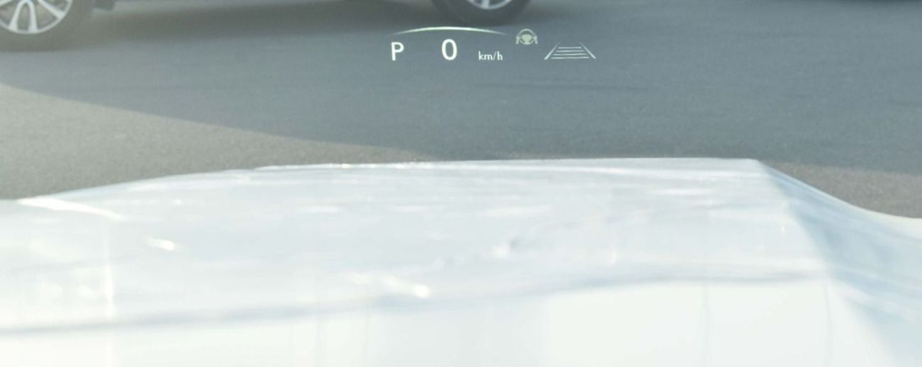 لكزس LX 700h SIGNATURE
