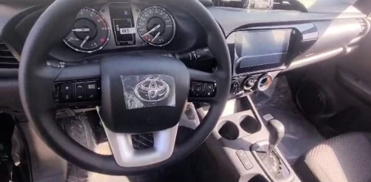 تويوتا هيلوكس Petrol 2.7L Automatic 4WD Double Cab Wide Body * SPECIAL OFFER*