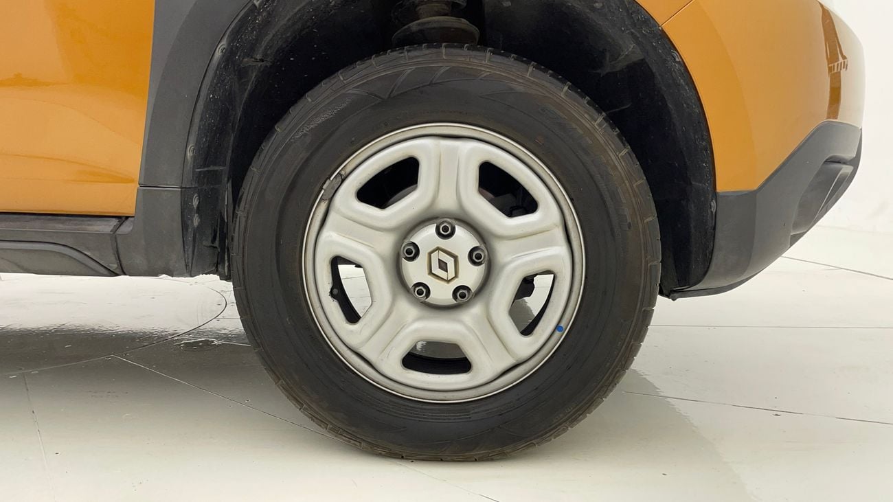 Renault Duster PE 1.6 | Zero Down Payment | Free Home Test Drive