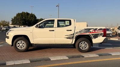 ميتسوبيشي L200 Double Cabin  2.4L 4X4  AT 6 Speed