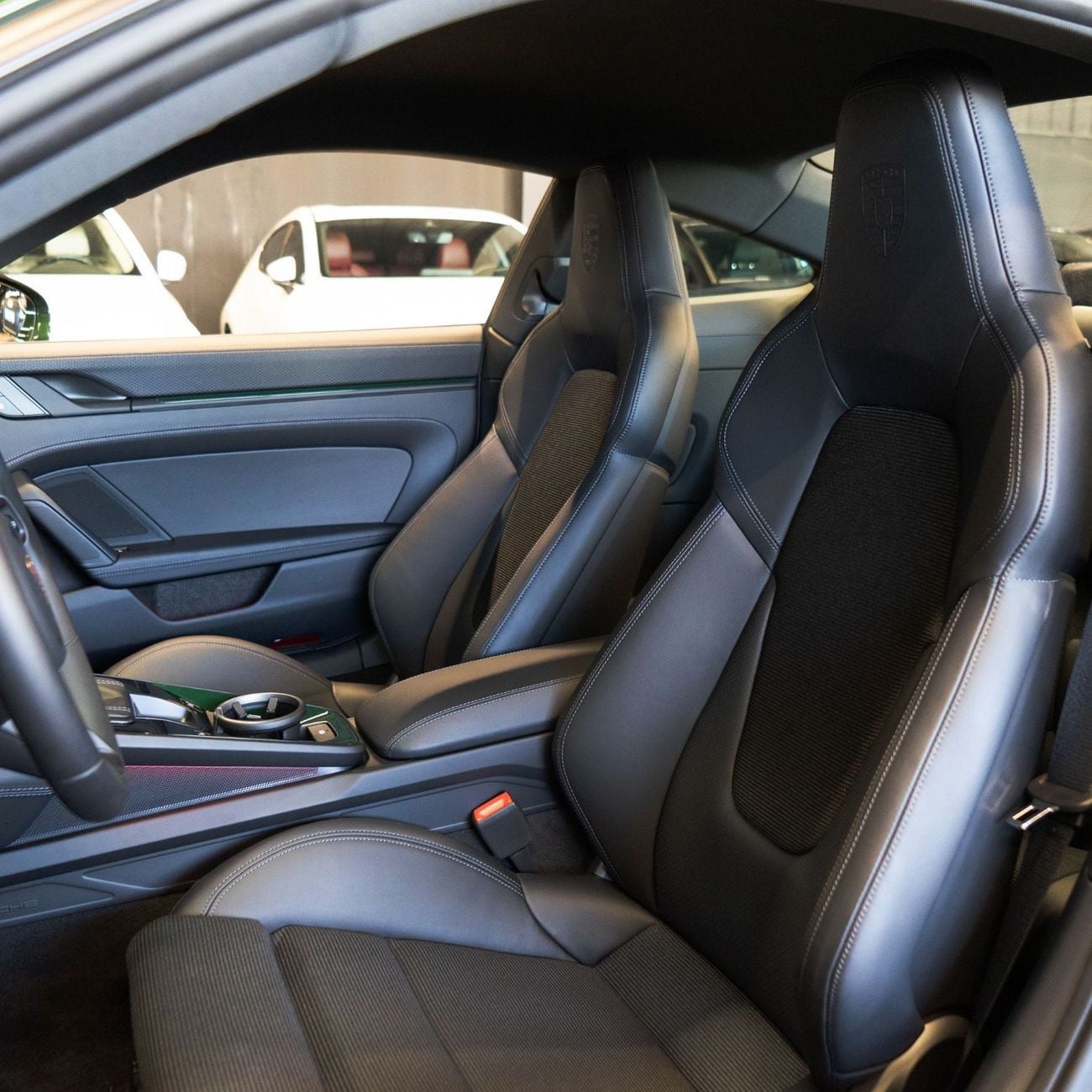 بورش 911 AED 19,453 P.M • 0% Downpayment • Porsche 911 GT3 Touring Package • Agency Warranty
