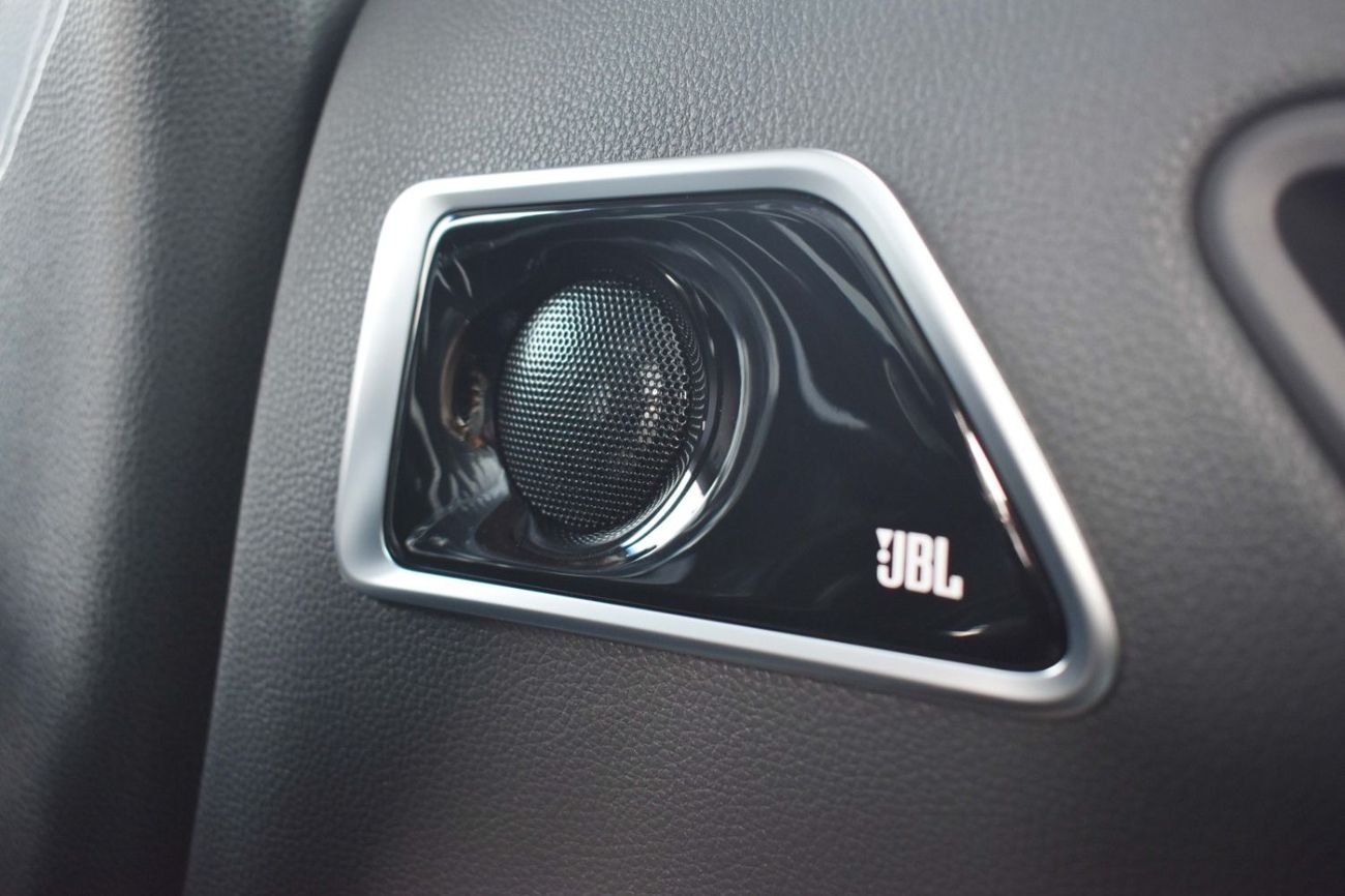 Toyota Land Cruiser 3.5T VX Hydrid