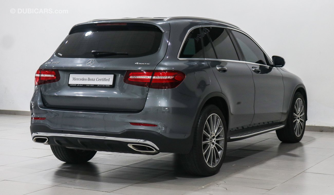 مرسيدس بنز GLC 250 4MATIC