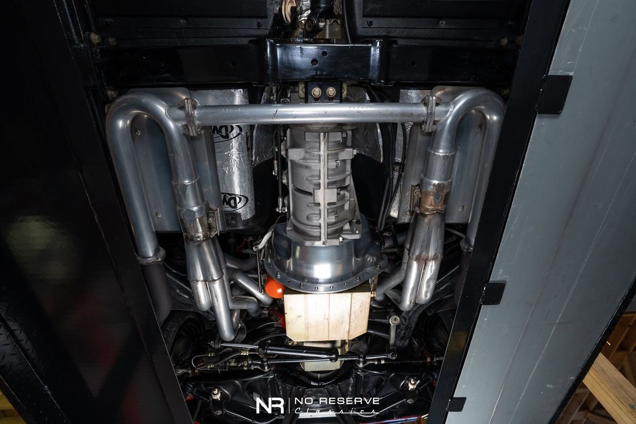 شيفروليه كورفت ZZ502 6 Speed Widebody Restomod