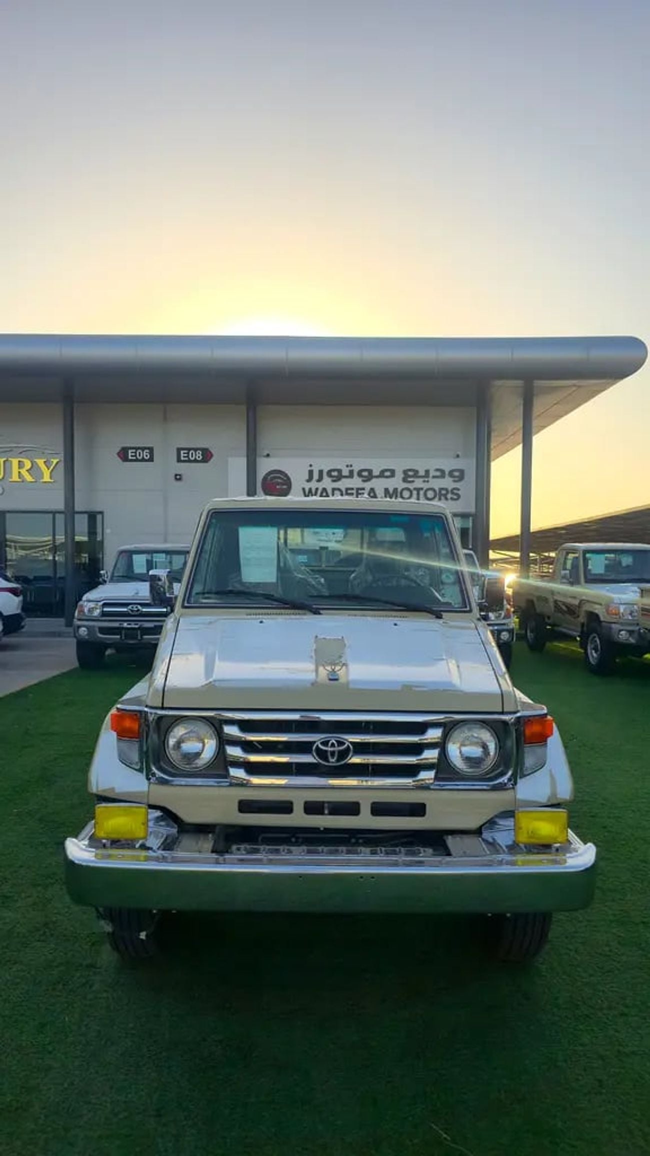 Toyota Land Cruiser 70 LC79 LX - GCC Specs - Reliable Workhorse
