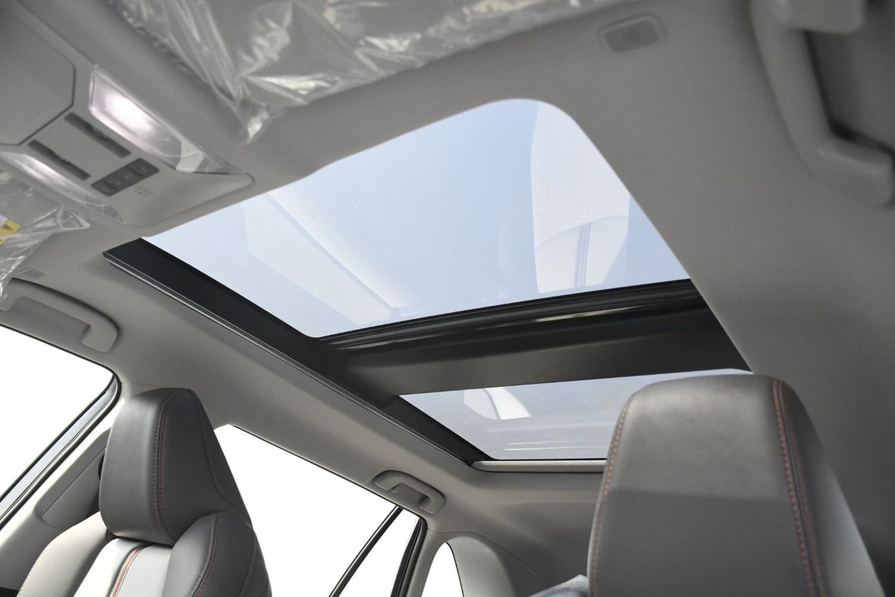 تويوتا راف ٤ 2.5L Adventure With Rader 4WD Petrol Full Option GCC Saudi ( Ready Stock)