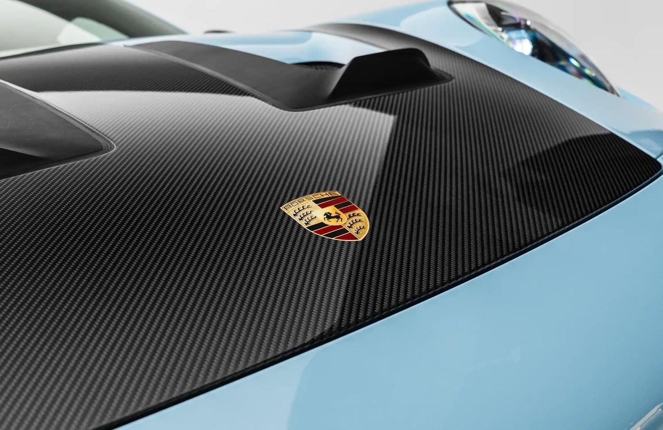 بورش 911 4.0L F-6 Naturally Aspirated Engine