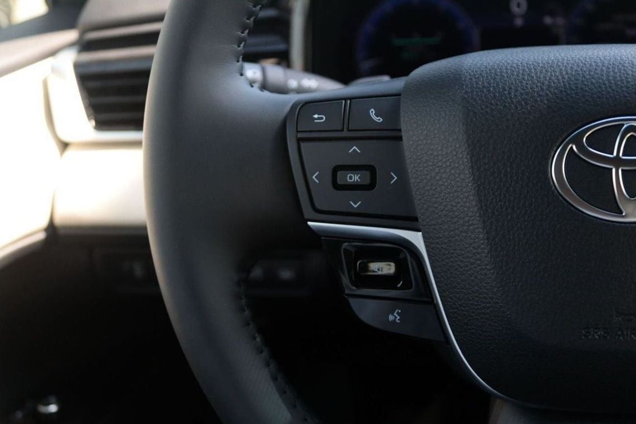 Toyota Camry 2025 TOYOTA CAMRY GLE 2.5  PANORAMA FULL OPTION  **EXPORT ONLY**التصدير فقط خارج الخليج**