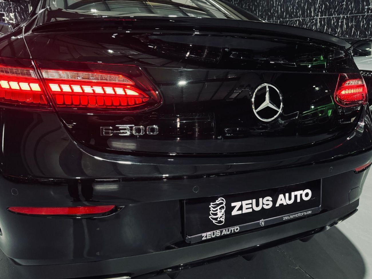 مرسيدس بنز E 200 كوبيه AMG 2022 Mercedes Benz E300, 2026 Mercedes Warranty + Service Pack, Excellent Condition, GCC