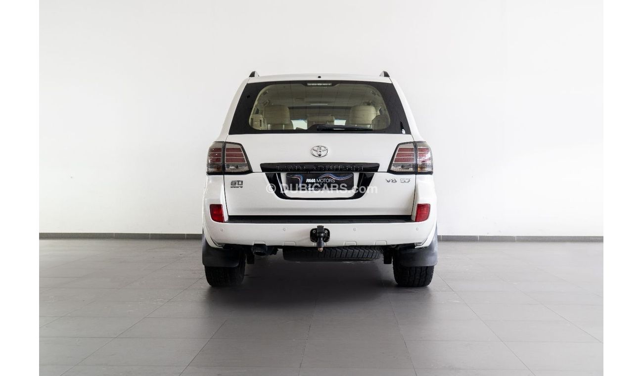 Toyota Land Cruiser 2015 Land Cruiser V8 Extreme Arctic Truck / AT33 conversion / Full Toyota Service History