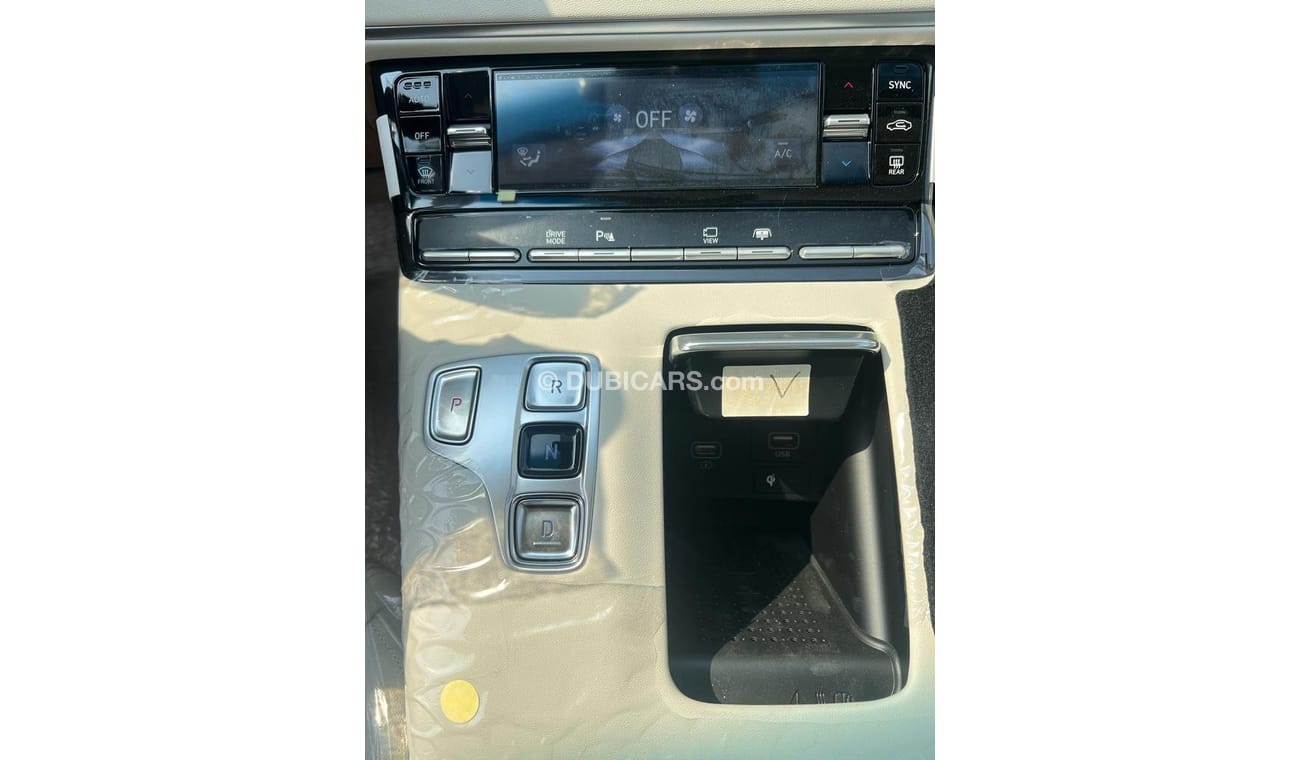 Hyundai Azera 3.5 L , full option