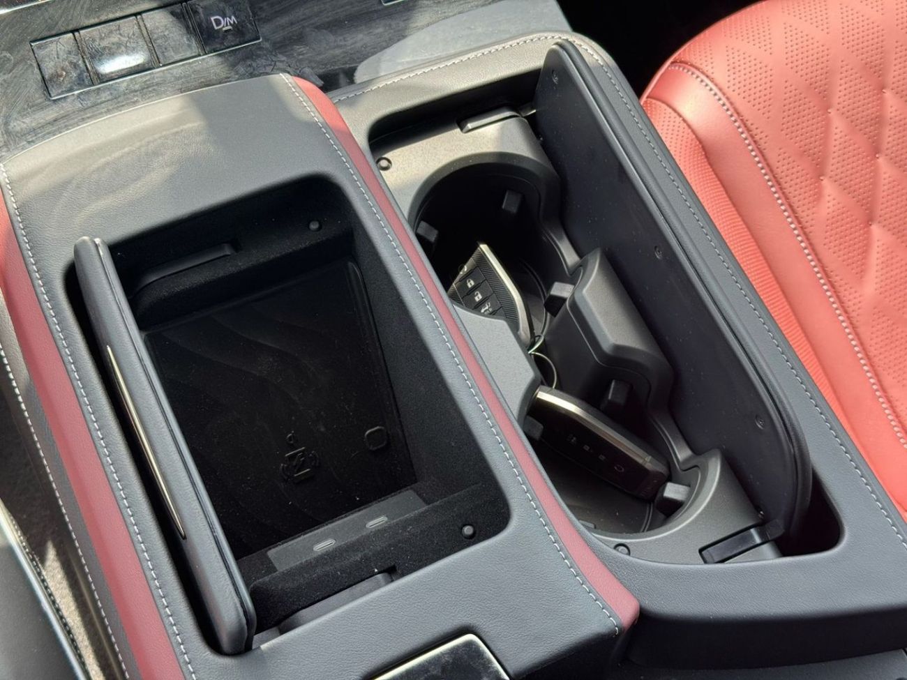 Infiniti QX80 2025 Infinity Autograph Captain Chairs 3.5L