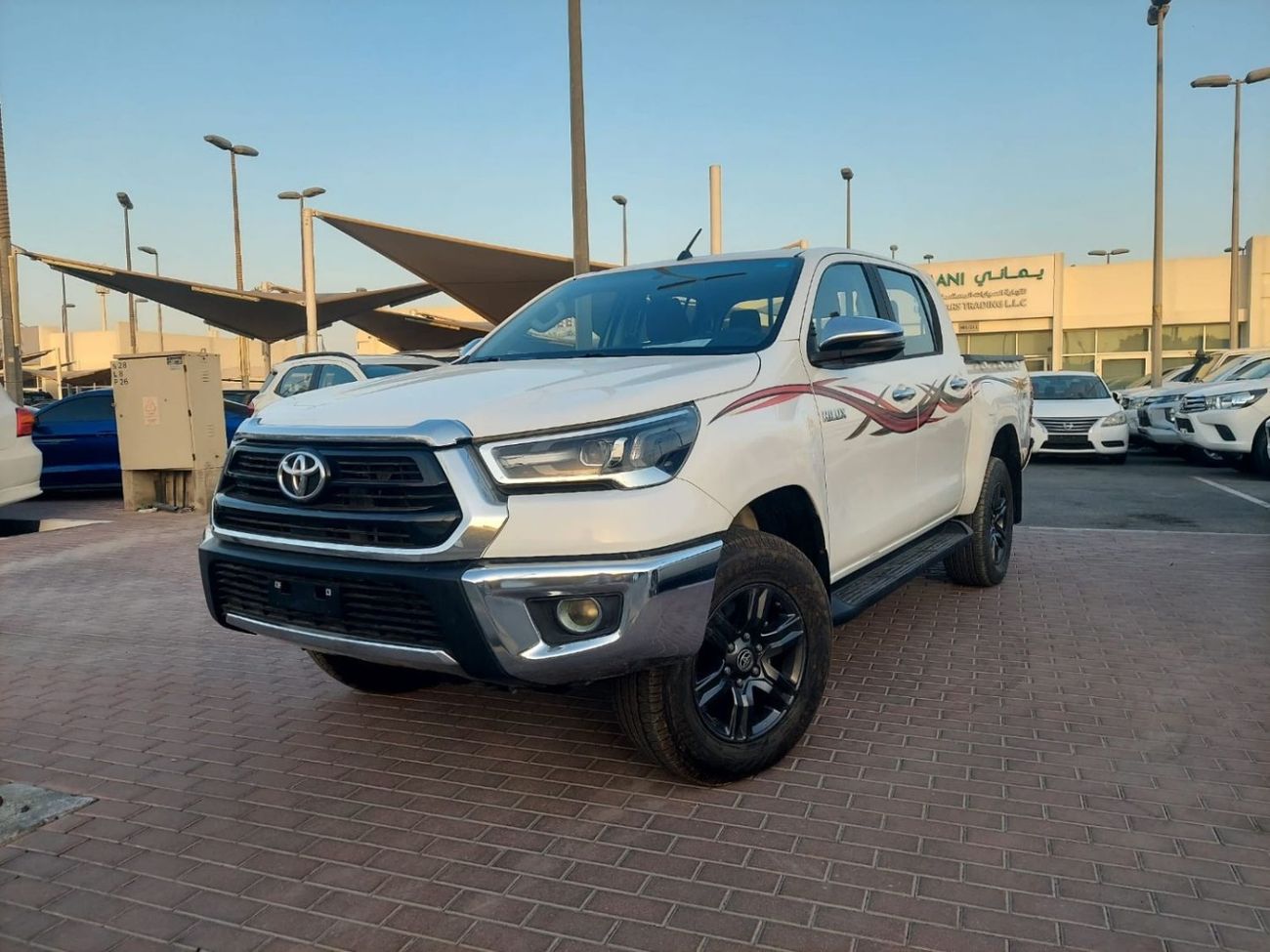 تويوتا هيلوكس DC 4WD 2.7L PETROL MANUAL TRANSMISSION