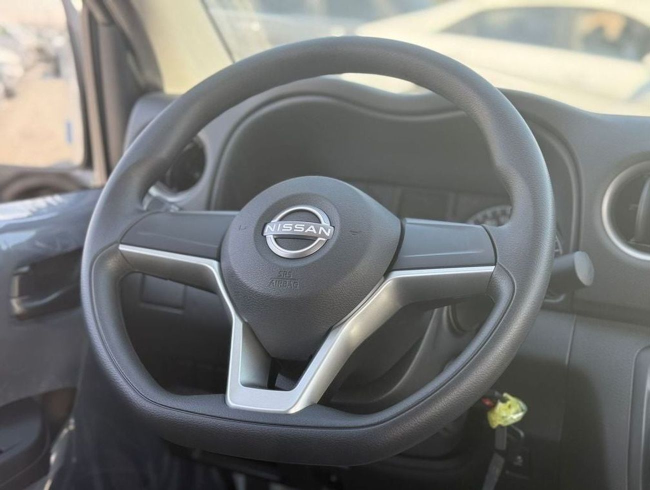 Nissan Urvan 2025 NISSAN URVAN 2.5L DSL, M/T, HR, 16 SEATE, MID OPTION