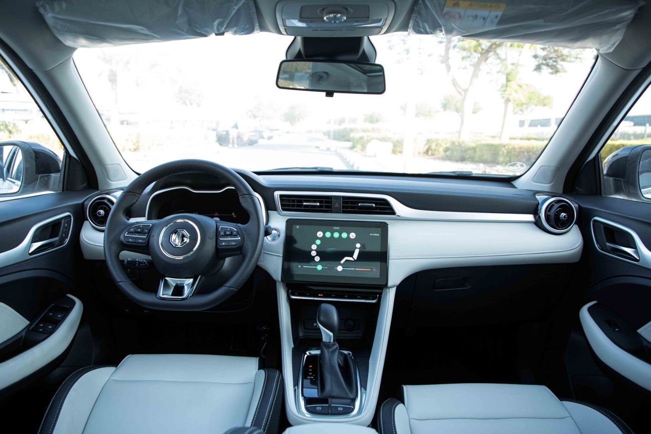 MG HS 2023 MG ZS 1.3 TROPHY - Black inside Beige