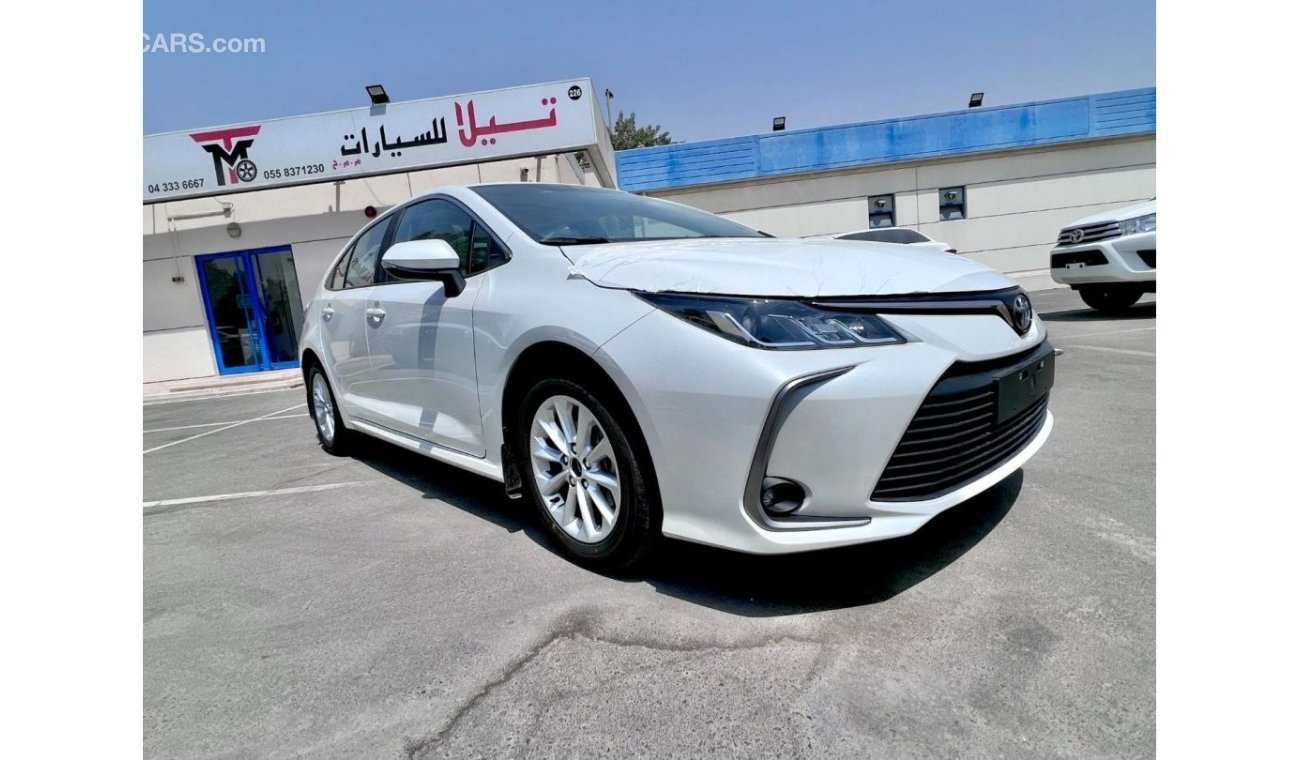 تويوتا كورولا Toyota Corolla 1.8L white 2022