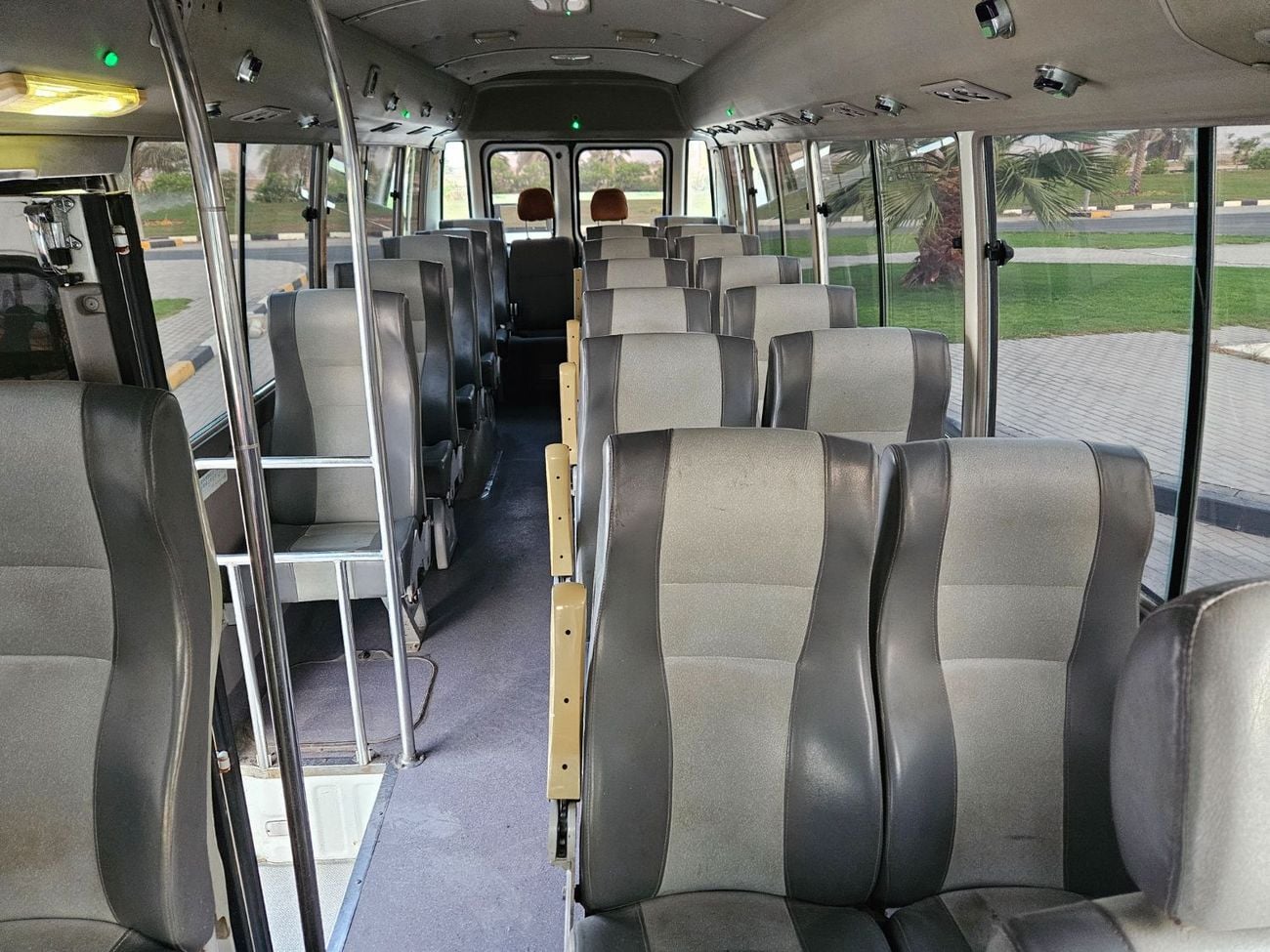 Toyota Coaster SWB