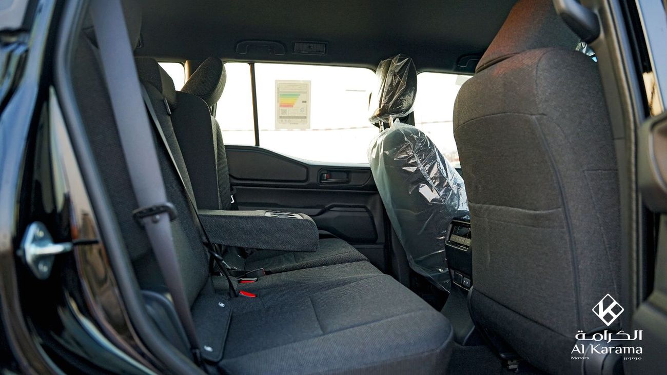 تويوتا برادو محرك 2.4 لتر Urban E | قفل تفاضلي | كاميرا خلفية | 7 مقاعد قابلة للطي | عداد كيلومترات صفر