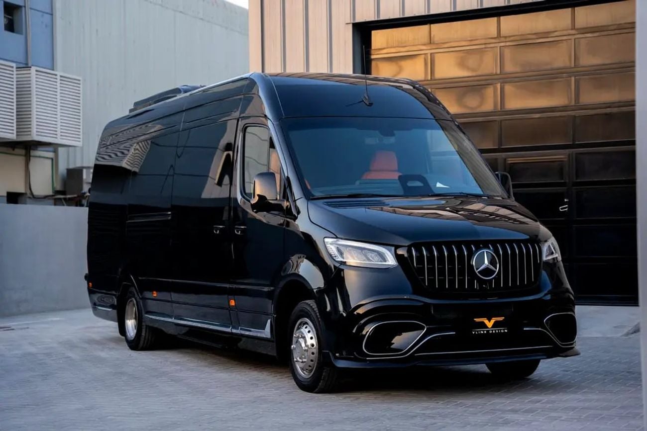 Mercedes-Benz Sprinter VIP MERCEDES with Additional AC and Air Suspension - 2 Years Warranty VLINE