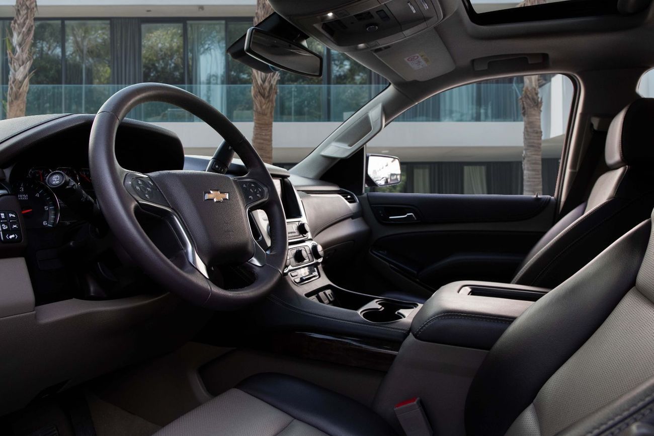 Chevrolet Suburban LT | 2,644 P.M | 0% Downpayment | SUBURBAN|LT|V8|CHEVORLET SERVICED!