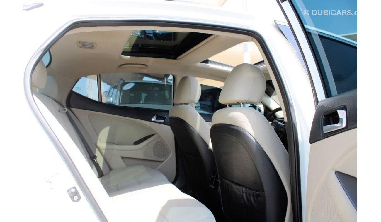 Kia Optima PANORAMIC SUNROOF - GCC - EXCELLENT CONDITION