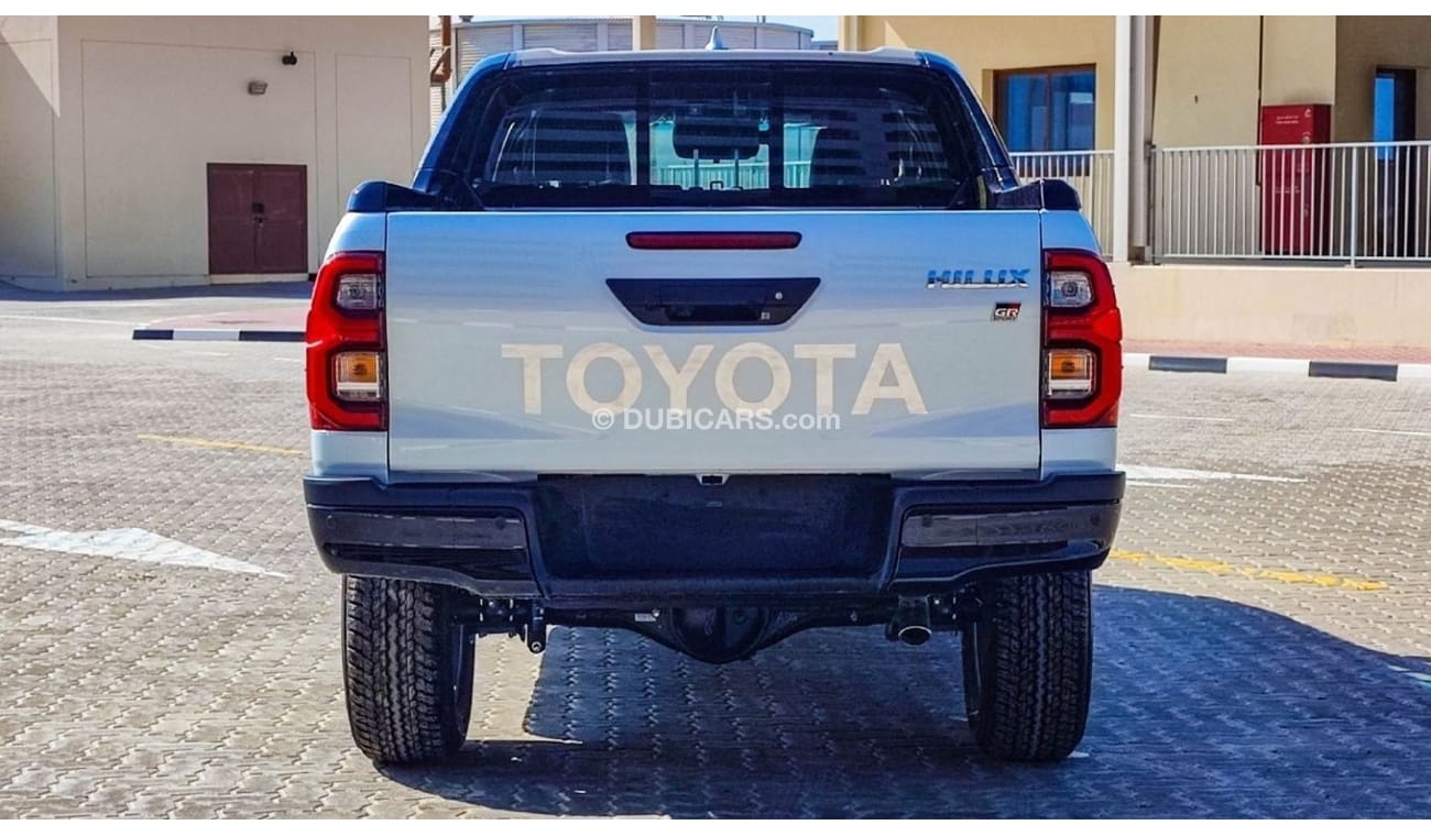 تويوتا هيلوكس HILUX GR 2.8L