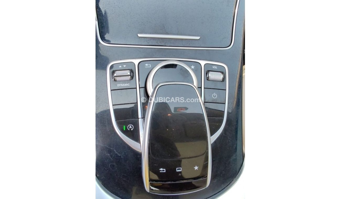 Mercedes-Benz C 300 Luxury