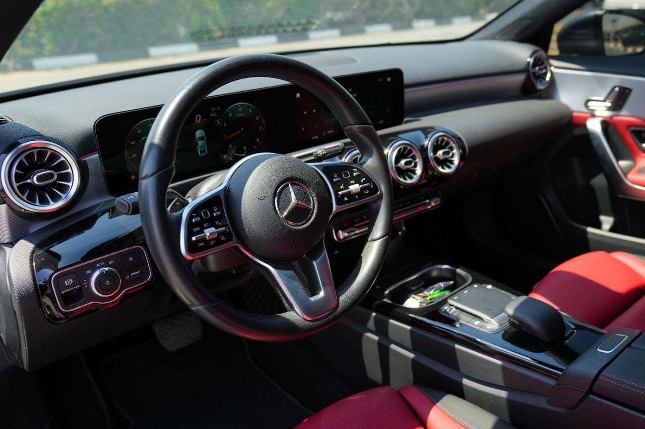 Mercedes Benz 220