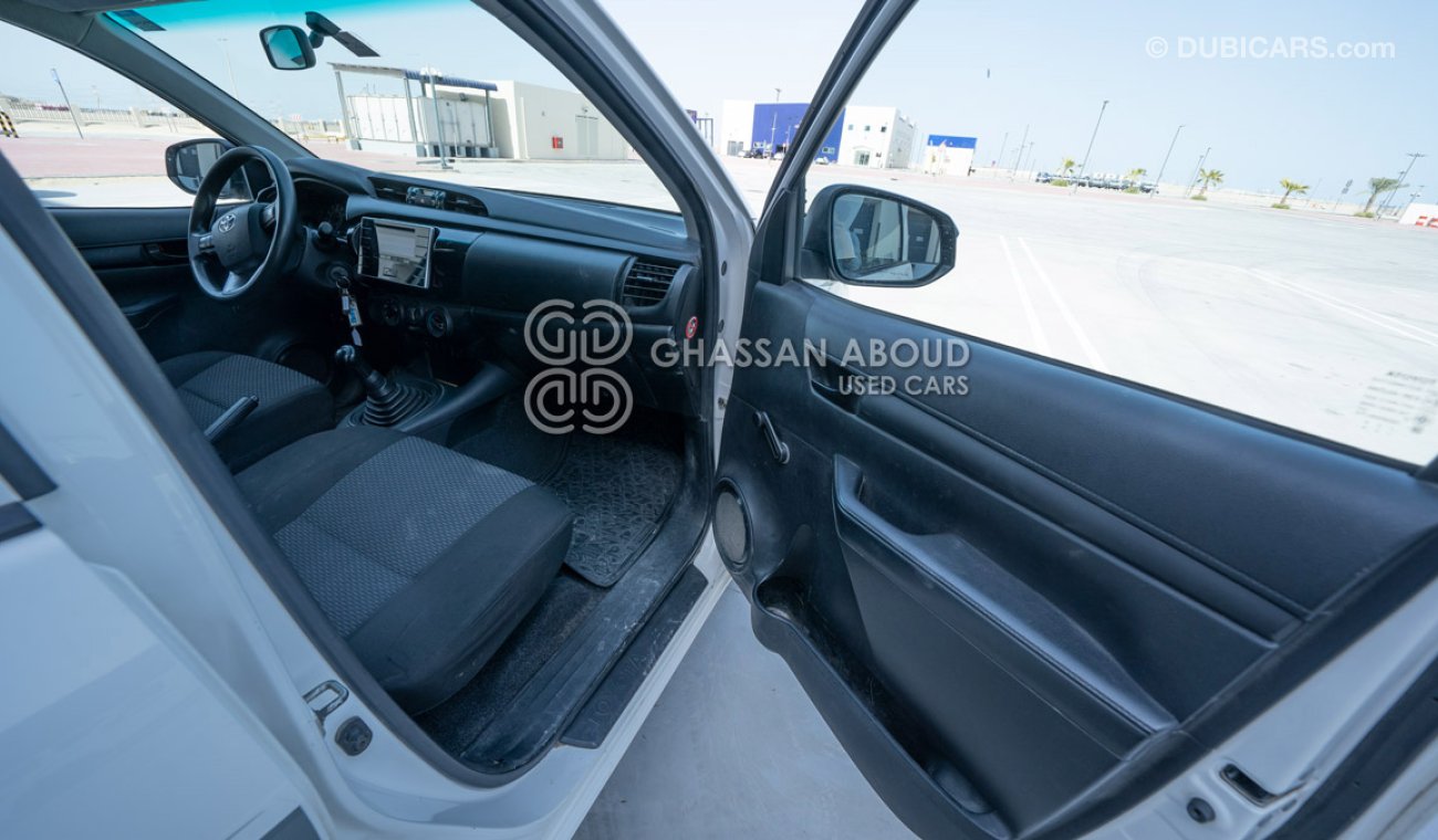 تويوتا هيلوكس Certified Vehicle with Delivery option;HILUX(GCC Specs)in good condition (Code : 92957)
