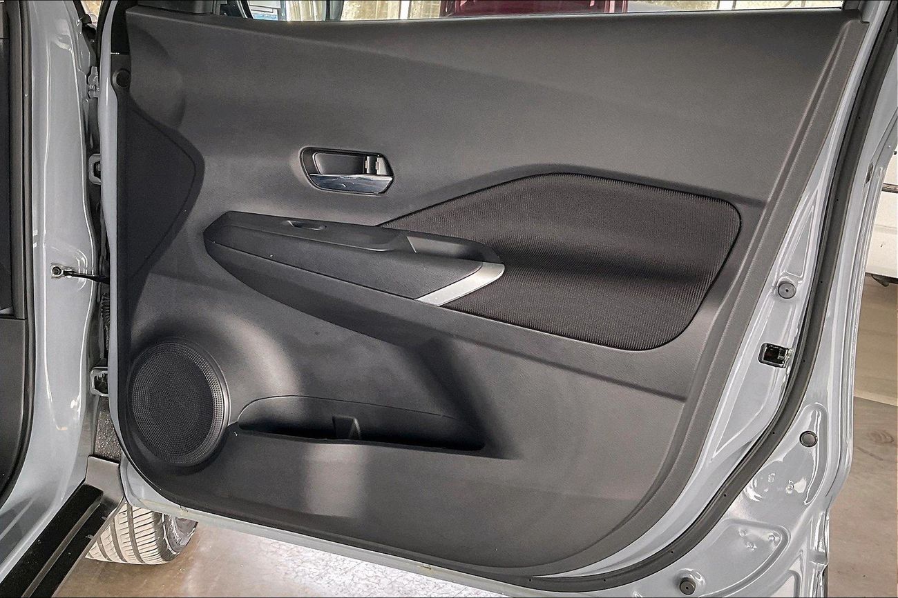 Nissan Kicks SV | Guaranteed Warranty | 0 Down Payment