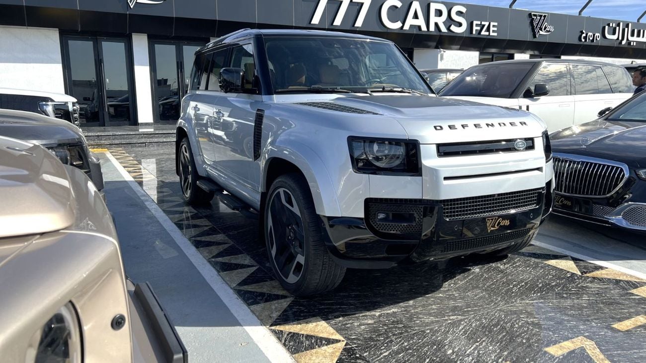 Land Rover Defender P400 110 X-Dynamic HSE 3.0L (5 Seater)