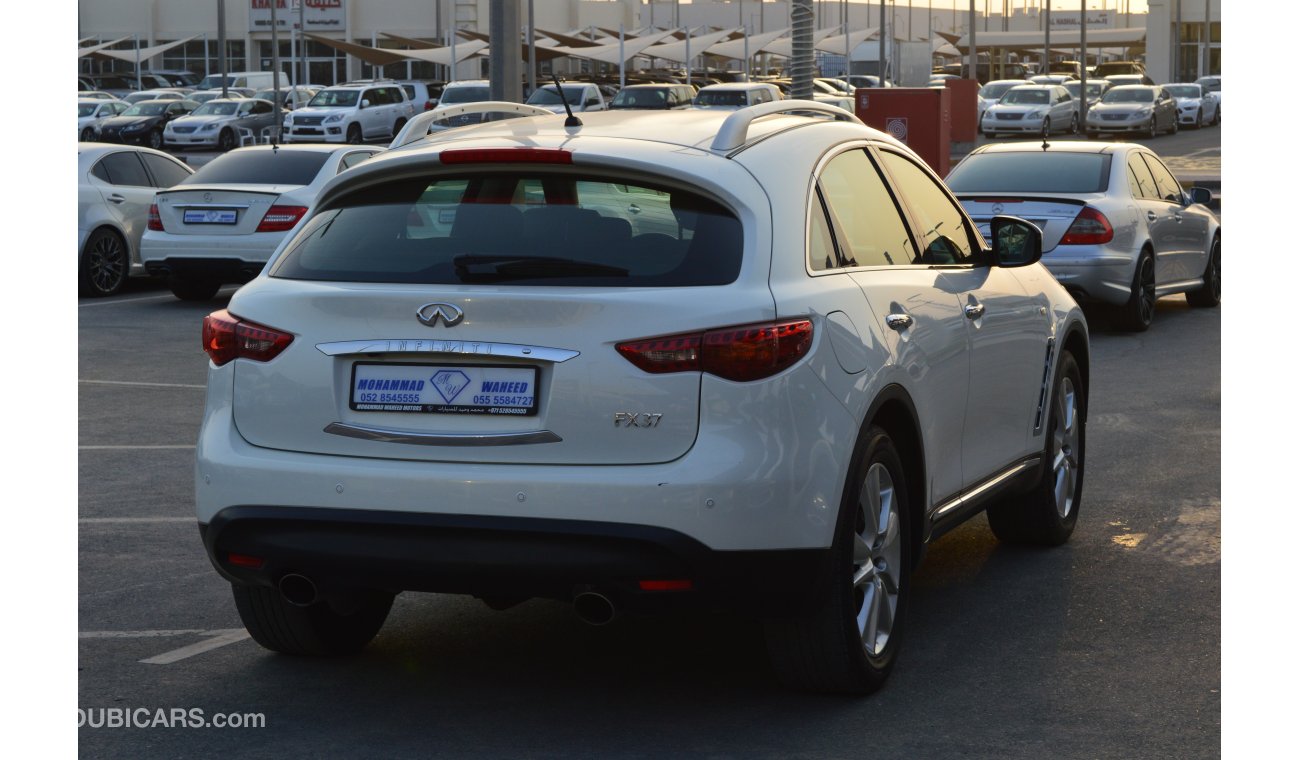 Infiniti EX37 V6 GCC FULL OPTION