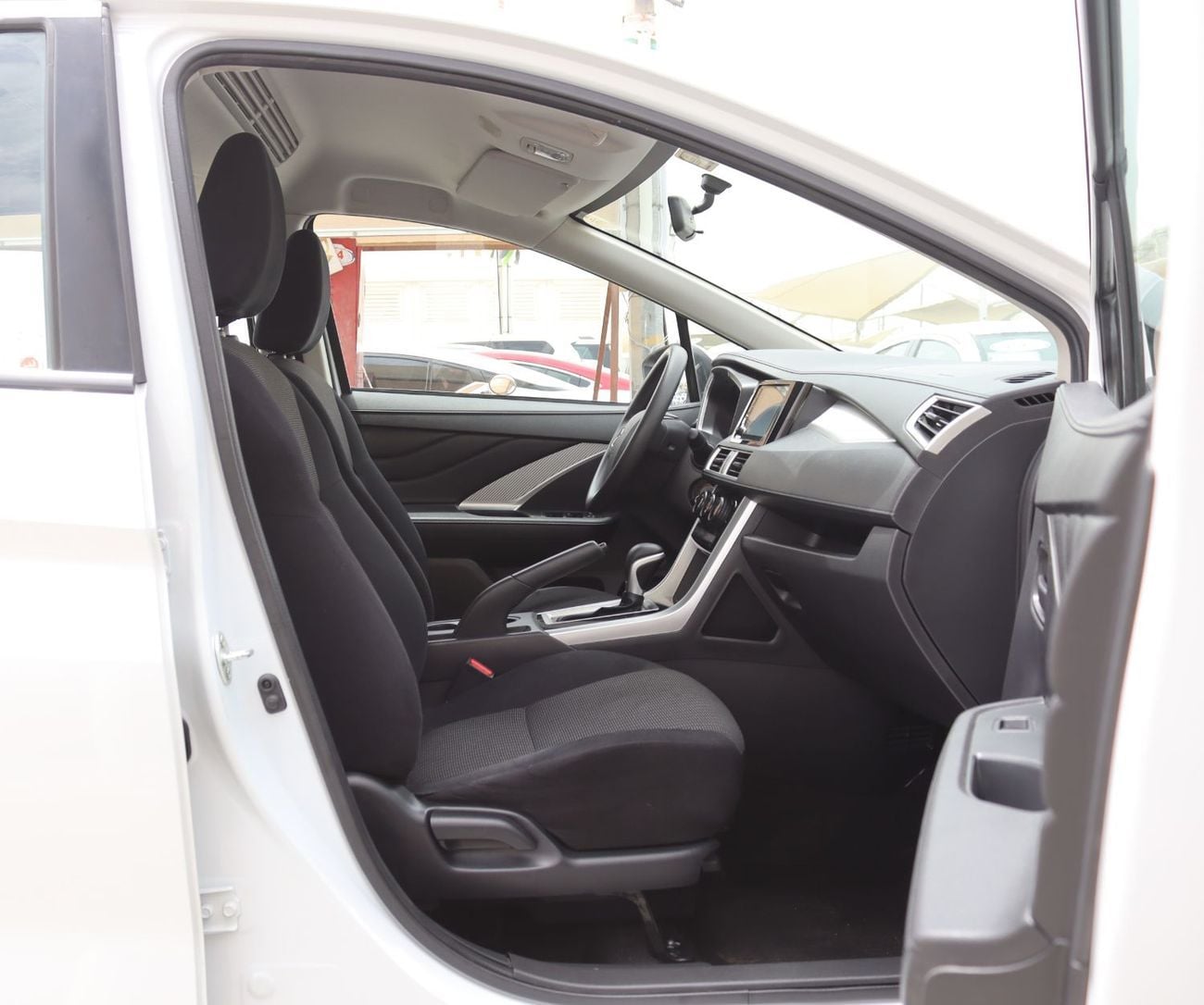 ميتسوبيشي إكسباندر ميتسوبيشى إكسبندر- 2024 - خليجى - بمحرك 1.5 - بدون حوادث - ممشى قليل -بحاله ممتازه